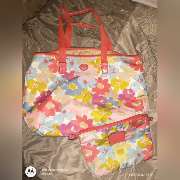 Coach Handbags - Vintage Coach Floral Fabric Nylon Tote Bag With Snap Pouch 2 piece Set